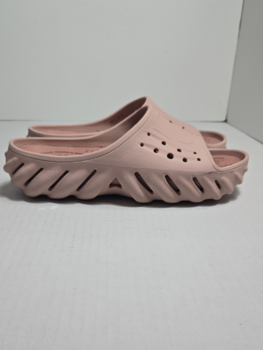 Crocs Echo slide Pink Clay Men sz 11 Women 12 casual outdoor